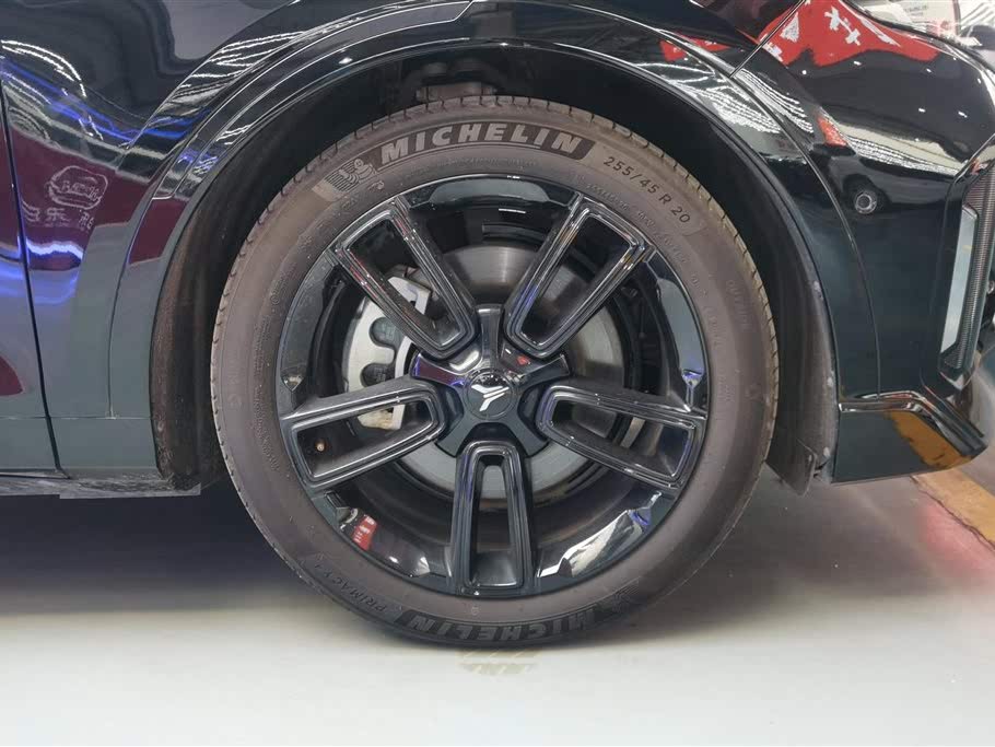 Voyah Free 2024 Long Range Intelligent Driving Edition