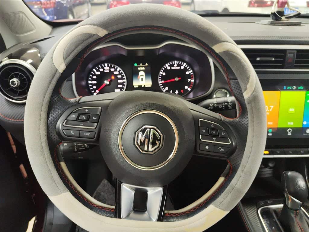 MG ZS 180DVVT AT Lite (2020)