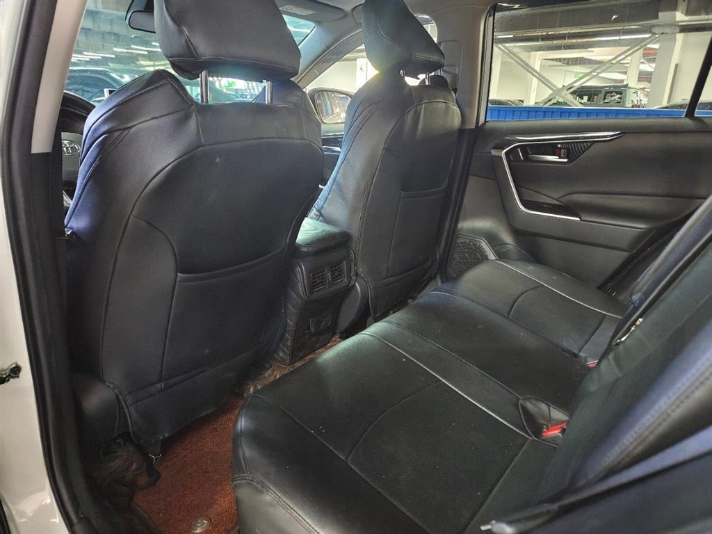Внедорожник Toyota Highlander 2020 2.0 CVT 2WD Luxury