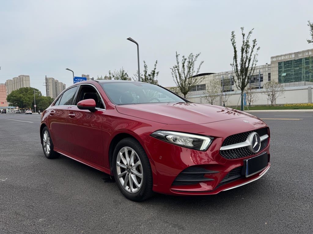 Mercedes-Benz A-Class L Sedan A 200 Fashion Sport 2020