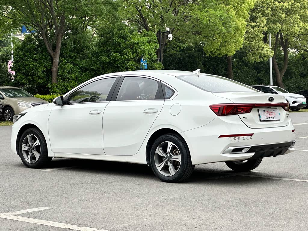 Kia K3 1.5 CVT Intelligent Connect Edition 2020