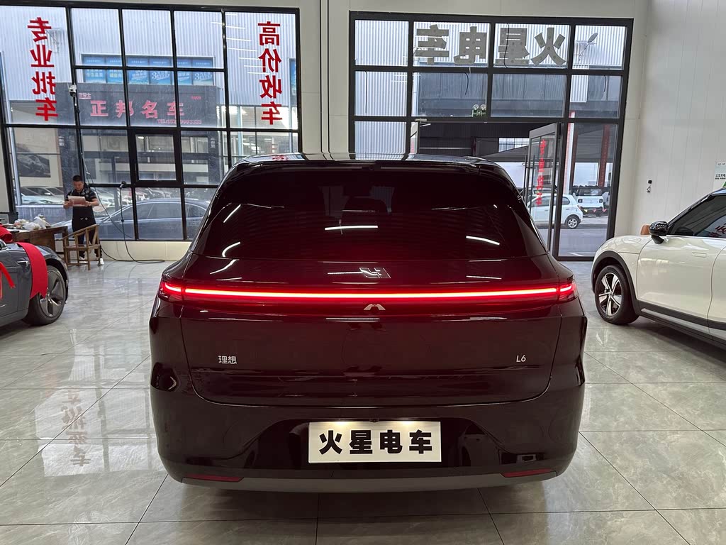 Li Auto L6 2024 Pro