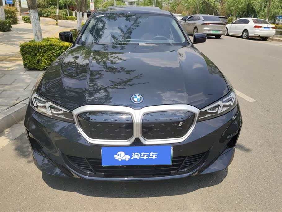 BMW i3 eDrive 35L 2024