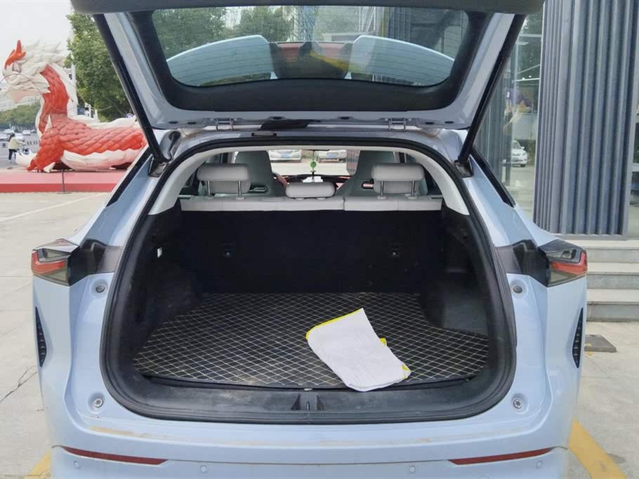 Changan Oshan Z6 iDD (Plug-in Hybrid) 150KM Flagship PLUS с интеллектуальной парковкой (2022)