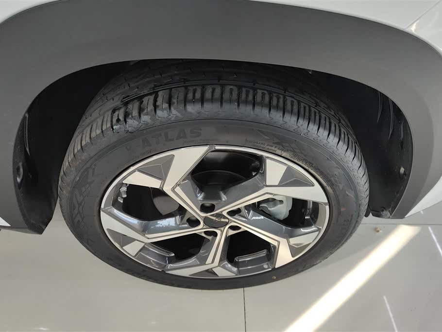 Geely Boyue L 2023 1.5TD DCT Premium