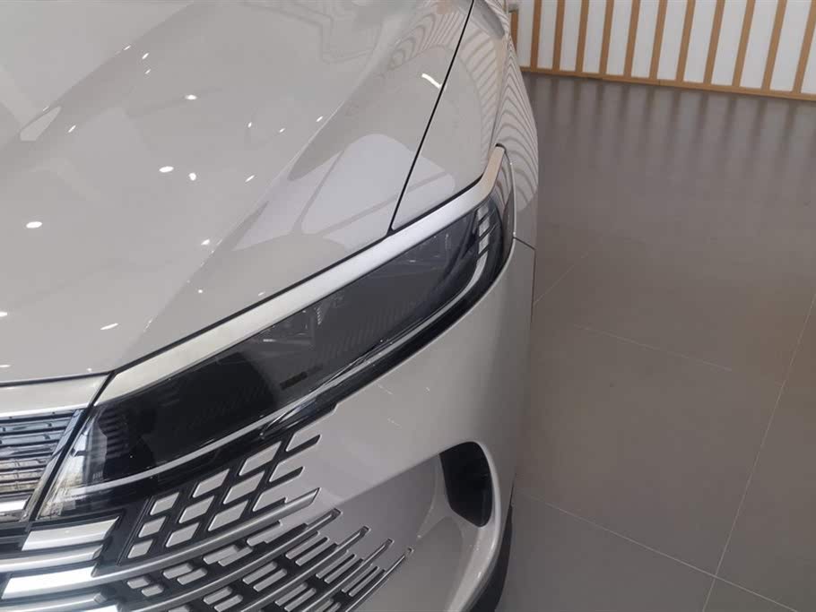 BYD Seal 05 DM-i 120KM Flagship (2025)