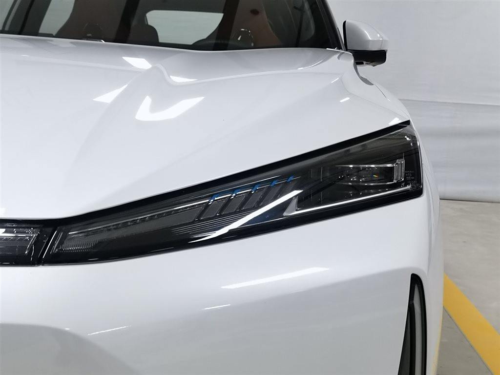 Dongfeng Aeolus L7 205 Plus 2024