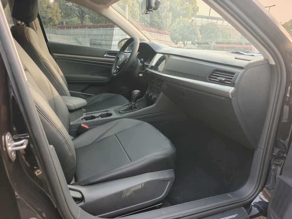 Volkswagen Lavida 2021 1.5 AT Fashion Edition
