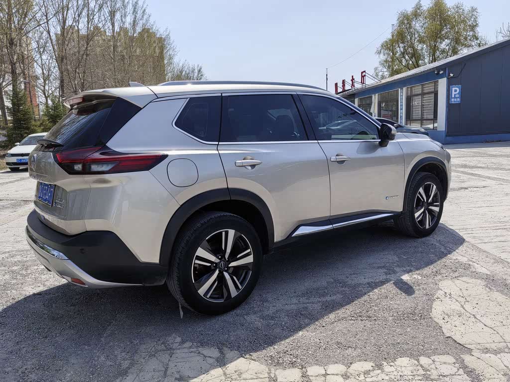 Nissan X-Trail 2023 e-POWER e-4ORCE Supreme Edition