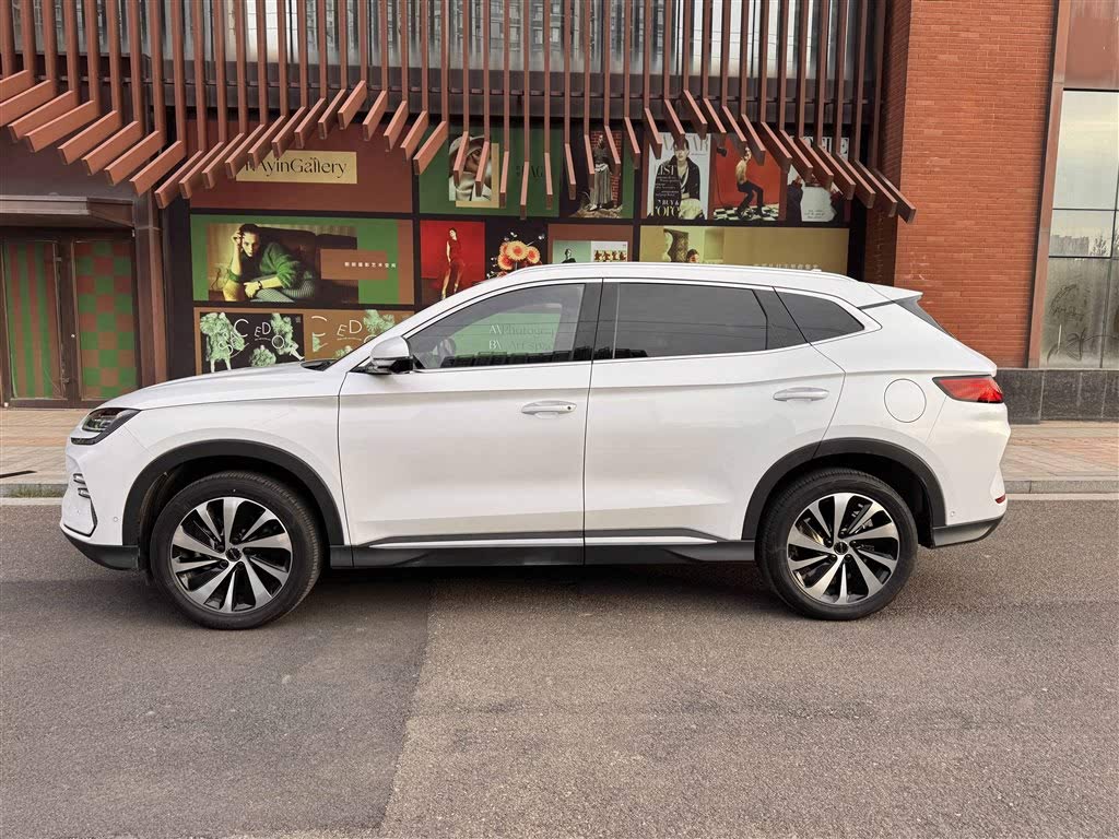 Song PLUS New Energy 2024 Honor Edition EV 605km Flagship PLUS