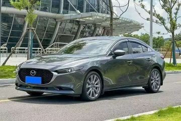 Mazda 3 Axela 2022 2.0 AT Style