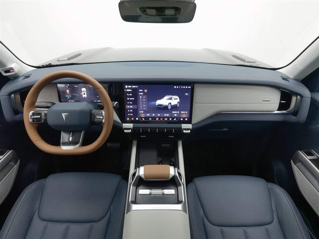 Deepal G318 2024, полноприводная версия с пневмоподвеской.