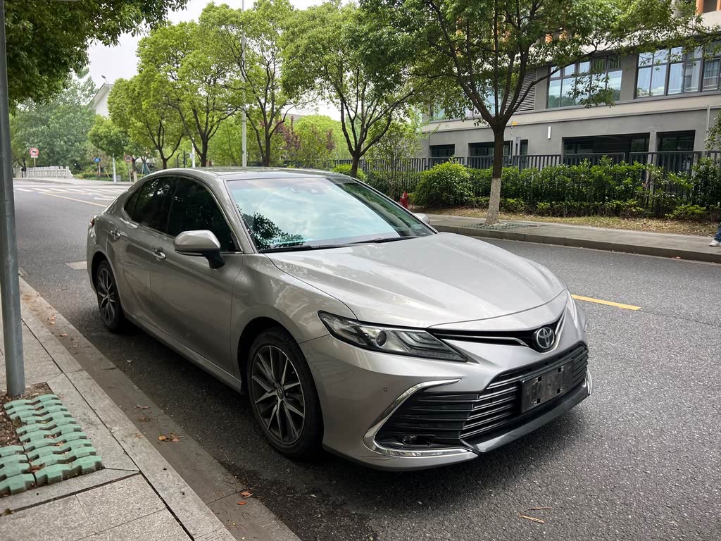 Toyota Camry 2021 2.5G Premium