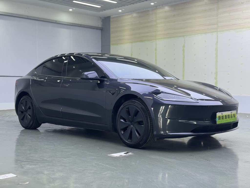 Tesla Model 3 2023 Заднеприводная версия
