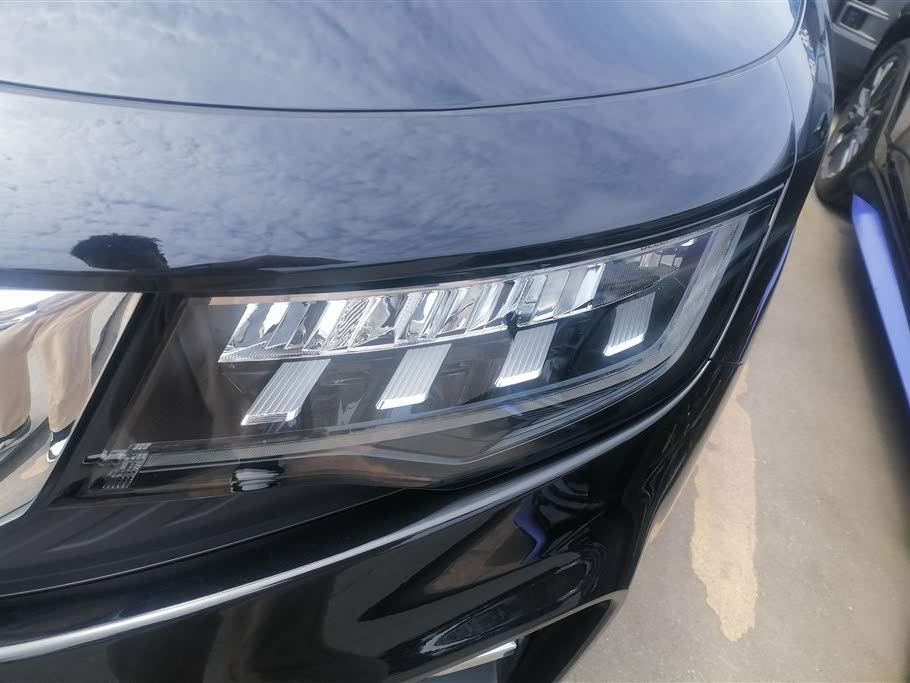 Geely Haoyue 2022 1.8TD AT Luxury 7-seater