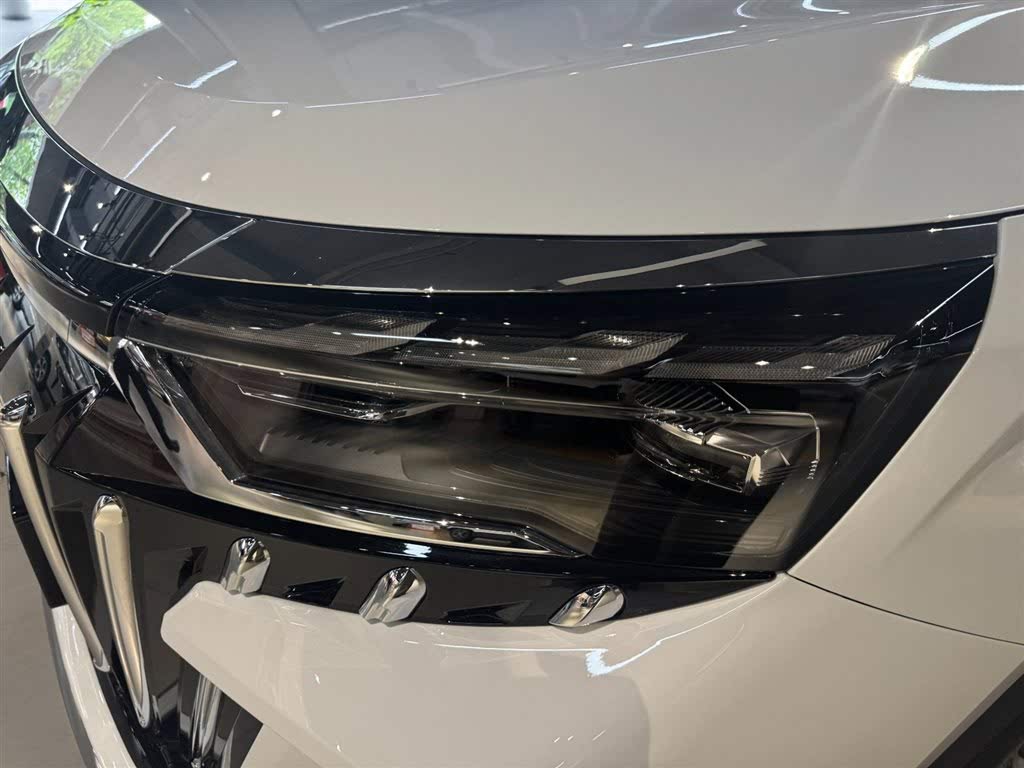 Geely Haoyue L 2.0T DCT Premium 2025