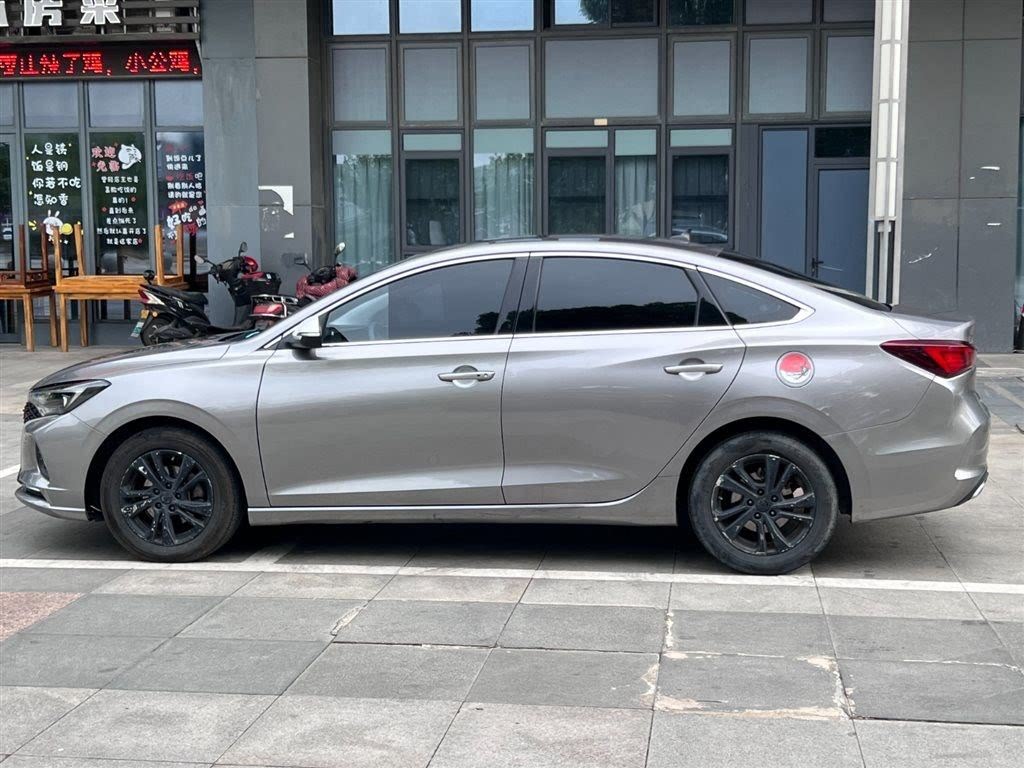 Changan Eado Plus 2021 1.4T GDI DCT Premium