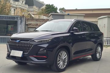 Changan Oshan X7 Plus 1.5T Blue Whale Edition Automatic Zhi Zun 2022