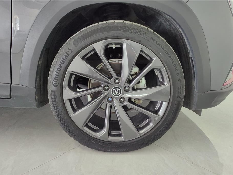 Changan UNI-T 1.5T 2020, комплектация "Престиж"