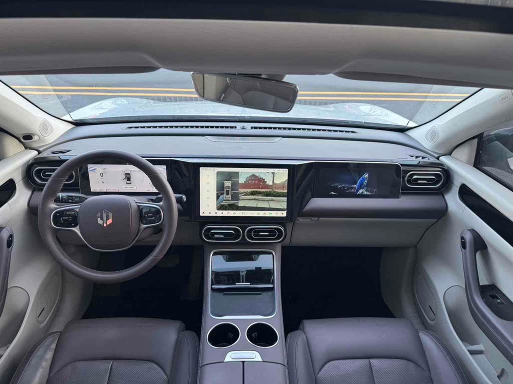 Leapmotor C11 2023 EREV 180 Comfort Edition