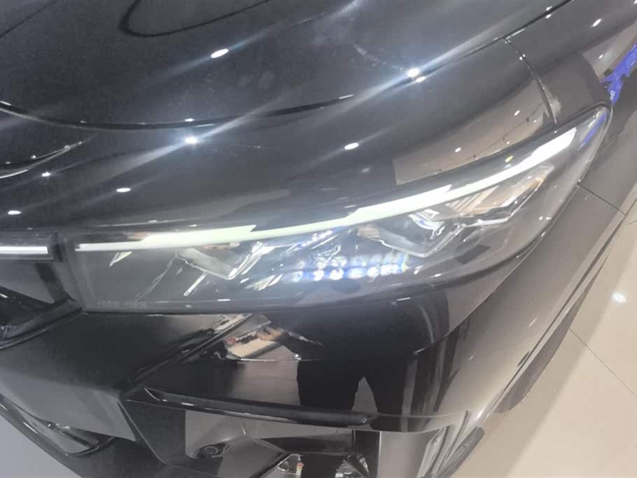Voyah Free 2024 Long Range Intelligent Driving Edition