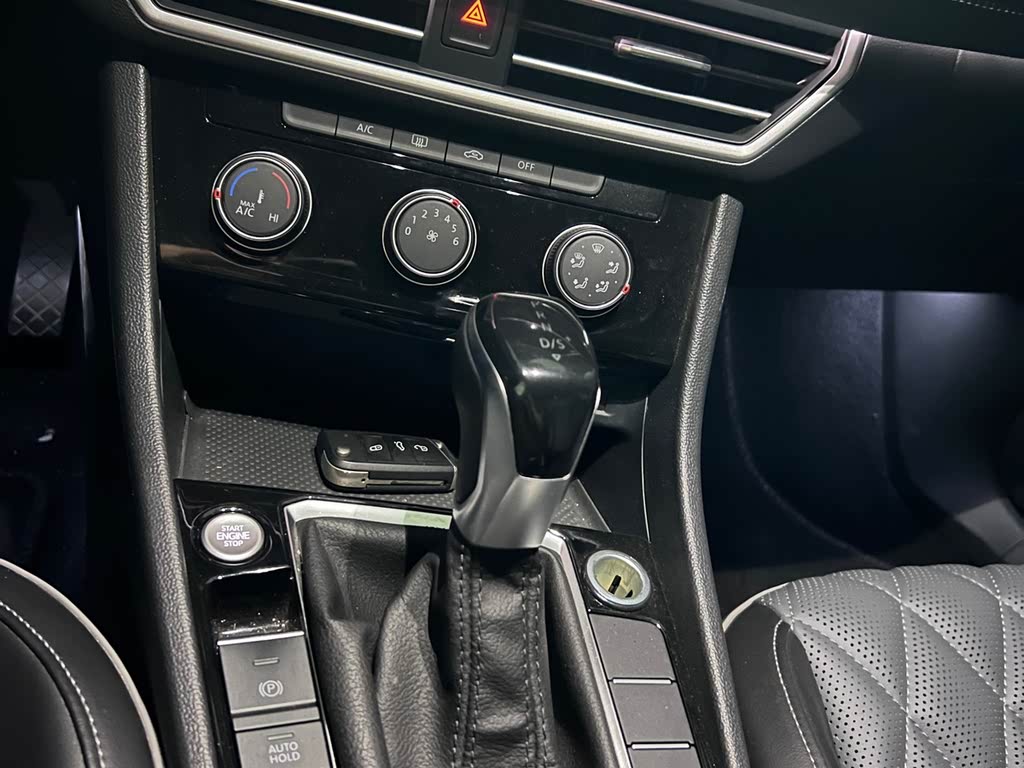 Volkswagen Sagitar 280TSI DSG Beyond 2023