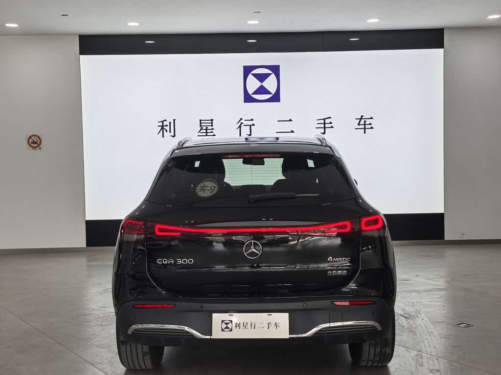 Mercedes-Benz EQA 300 4MATIC First Edition 2022