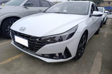 Hyundai Elantra 2022 1.5L CVT GLS Leading Edition