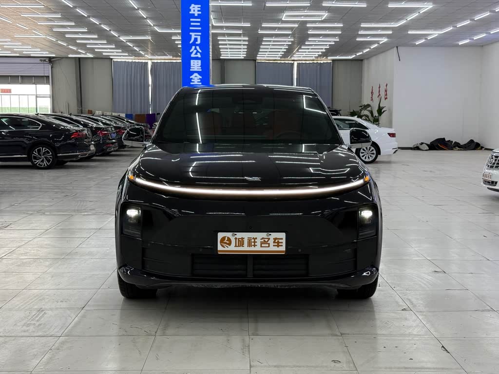Li Auto L6 2024 Pro