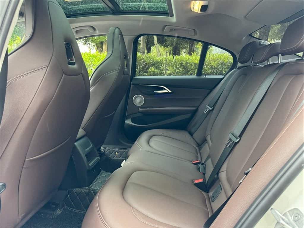 BMW 1 Series 125i M Sport Shadow Edition 2021