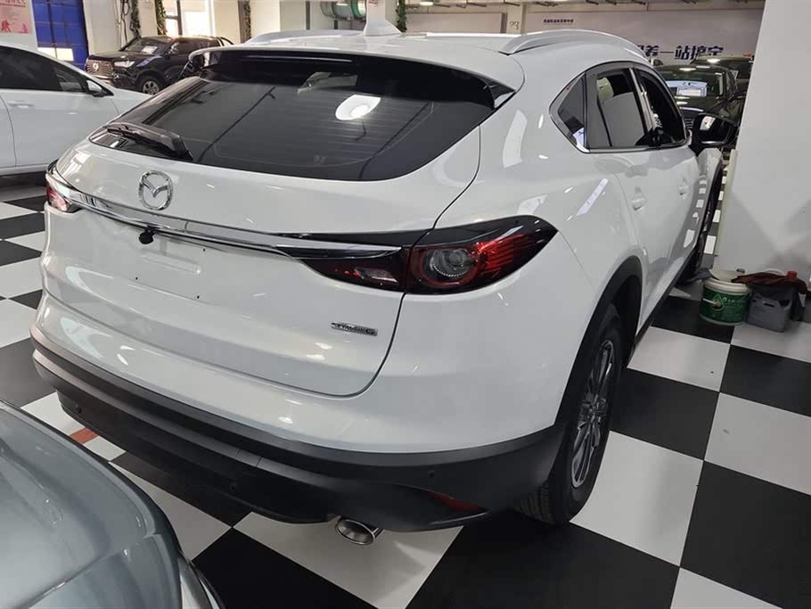 Mazda CX-4 2021 2.0L AT 2WD Blue Sky Vitality Edition
