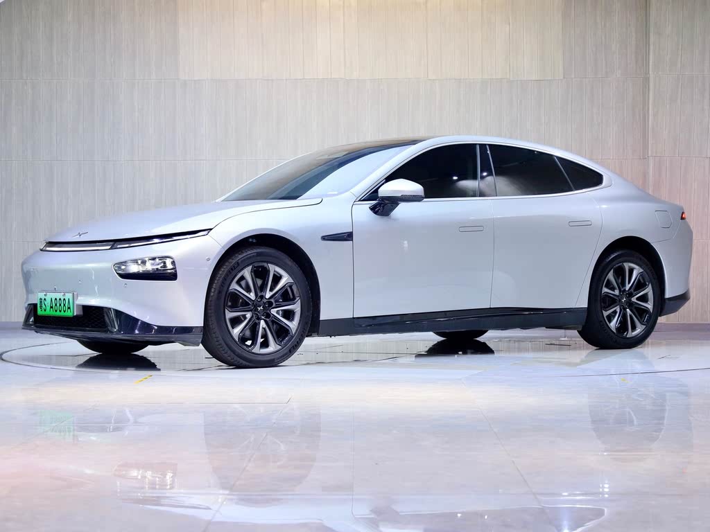 XPeng P7 480E (2021)