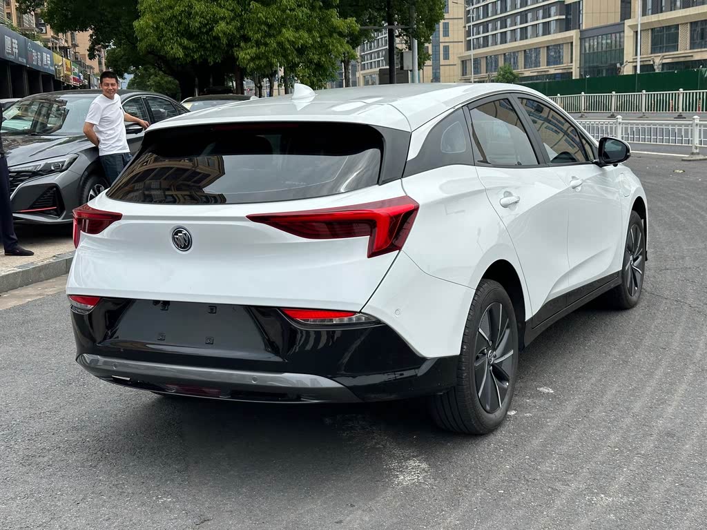 Buick Velite 6 2024 430 km Luxury Edition