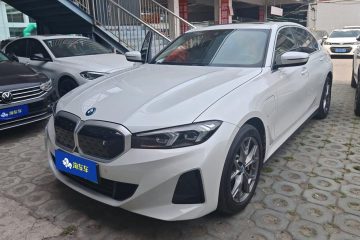 BMW i3 eDrive35L (2022)