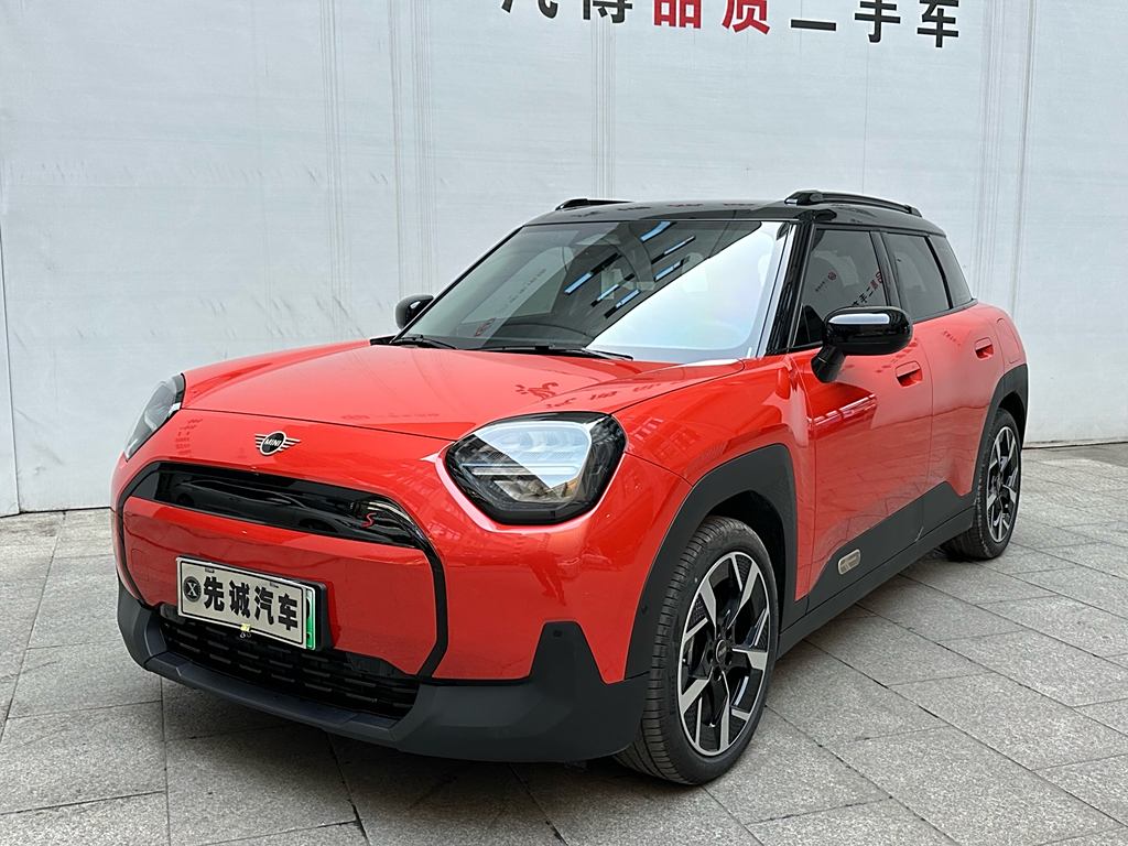 Электромобиль MINI Aceman E Classic 2024