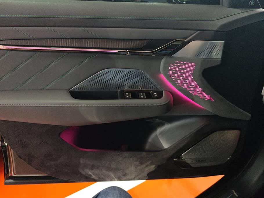 Zeekr 001 2022 Long Range Dual Motor WE Edition