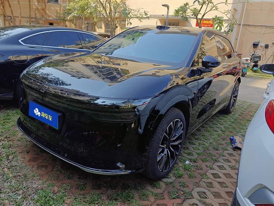 Zeekr 7X 2025 75 kWh RWD Smart Edition