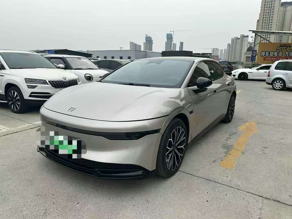ZEEKR 007 2024 Заднеприводная версия 75 kWh