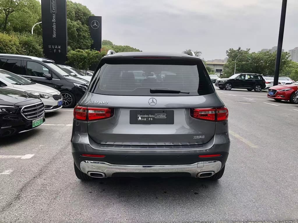 Mercedes-Benz GLB 180 Dynamic 2020