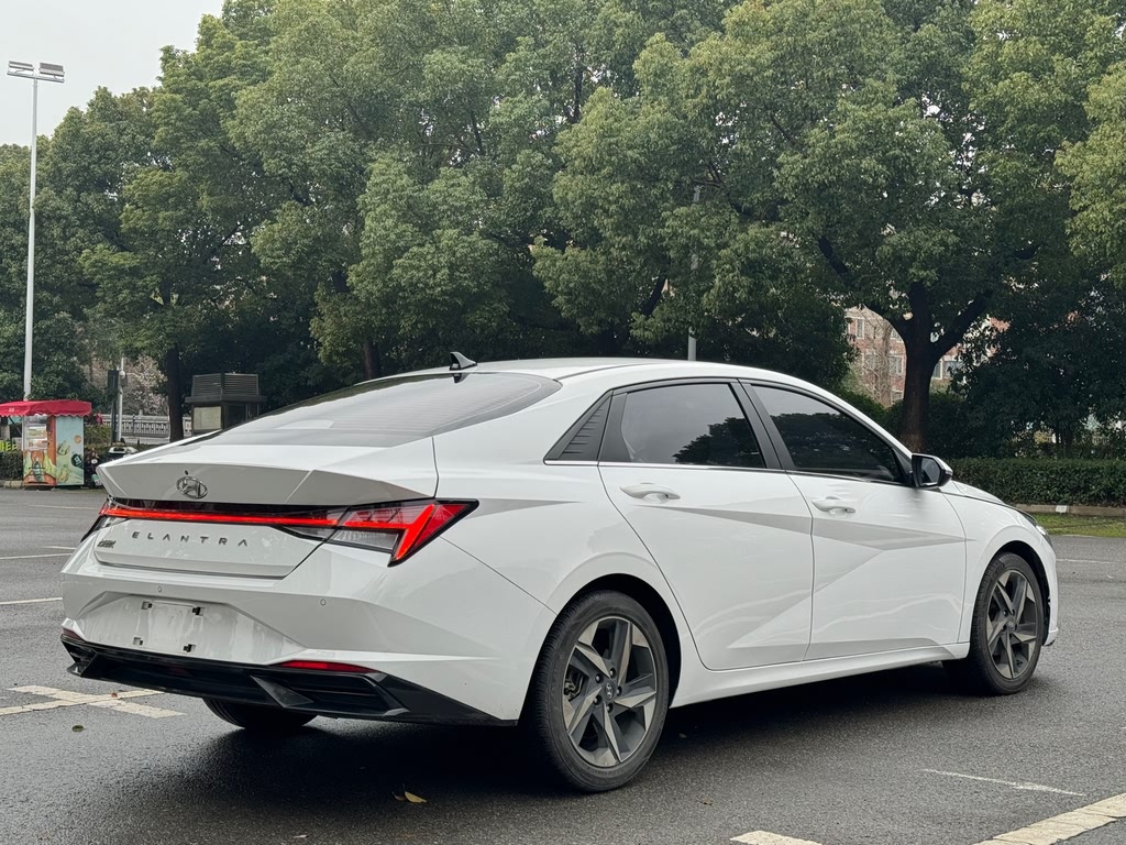 Hyundai Elantra 1.5 CVT GLS 2021