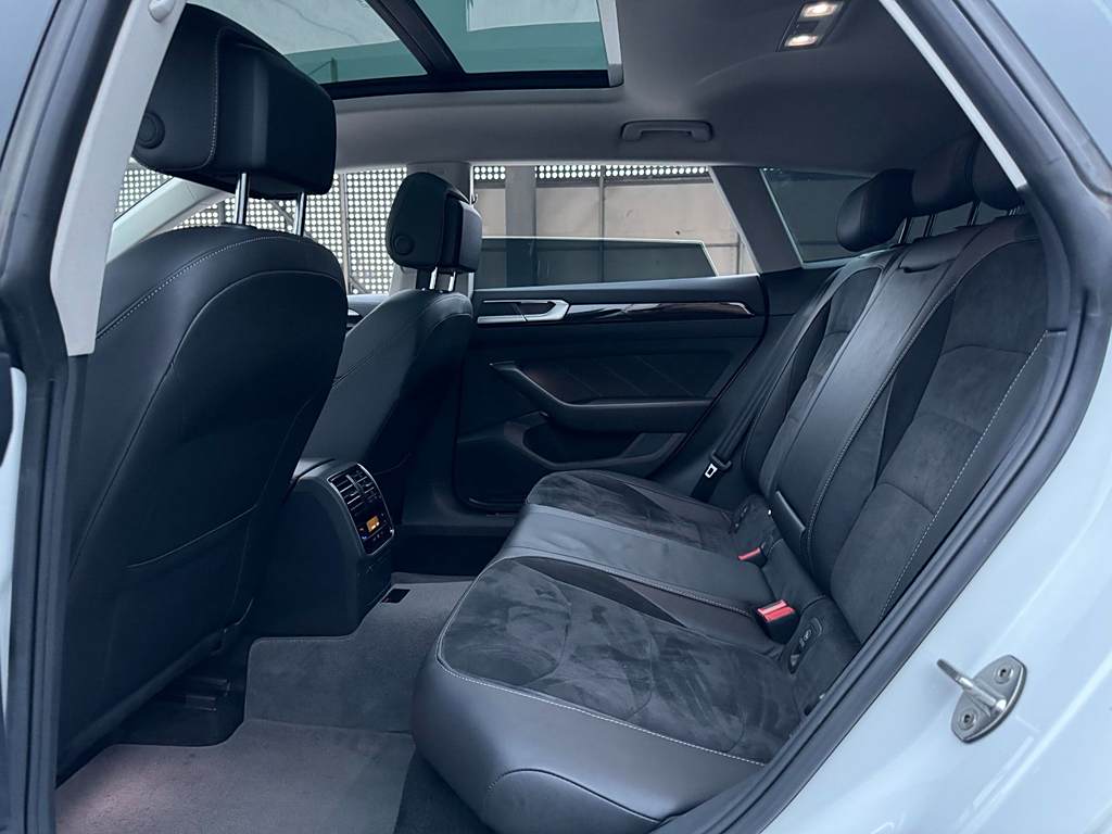 FAW-Volkswagen CC Shooting Brake 330TSI Hunting Edition (2021)