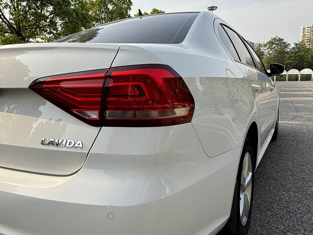 Volkswagen Lavida 2022 1.5L AT Comfort