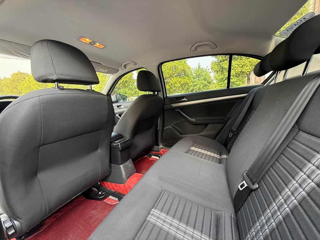 Volkswagen Lavida 2022 1.5L AT Comfort