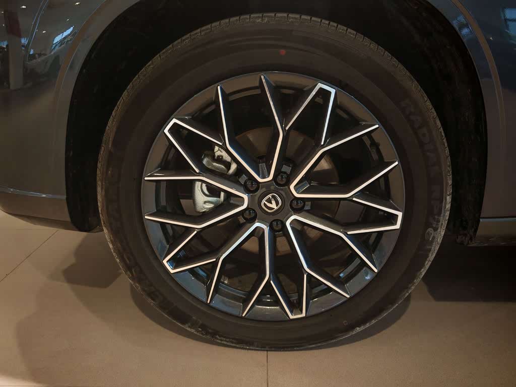 Changan UNI-Z 2025 1.5T Premium