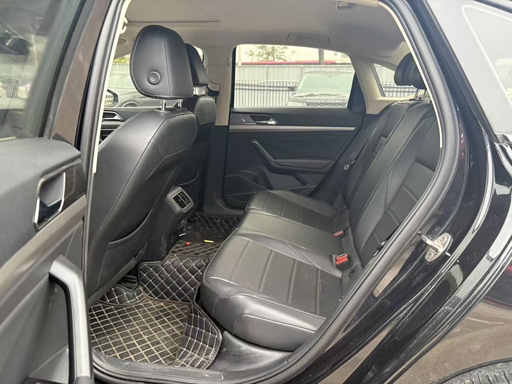 Volkswagen Lavida 2021 1.5 AT Comfort