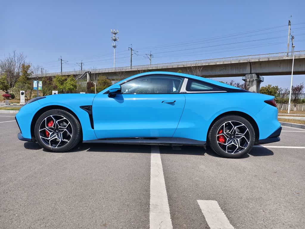 Neta GT 2023 580 AWD