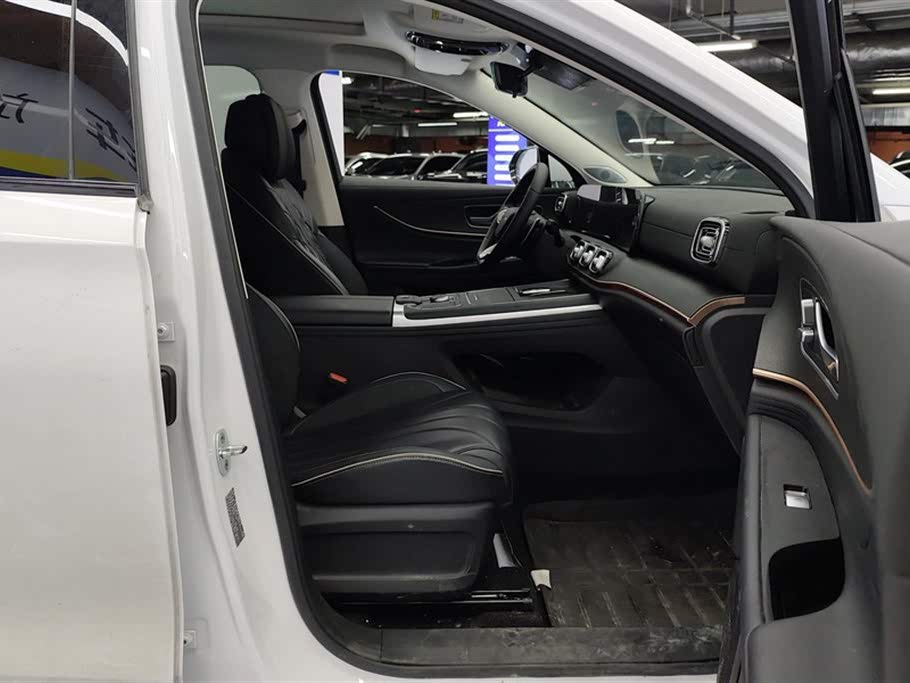 Chery Tiggo 9 2023 2.0T DCT 2WD Luxury 7 seats