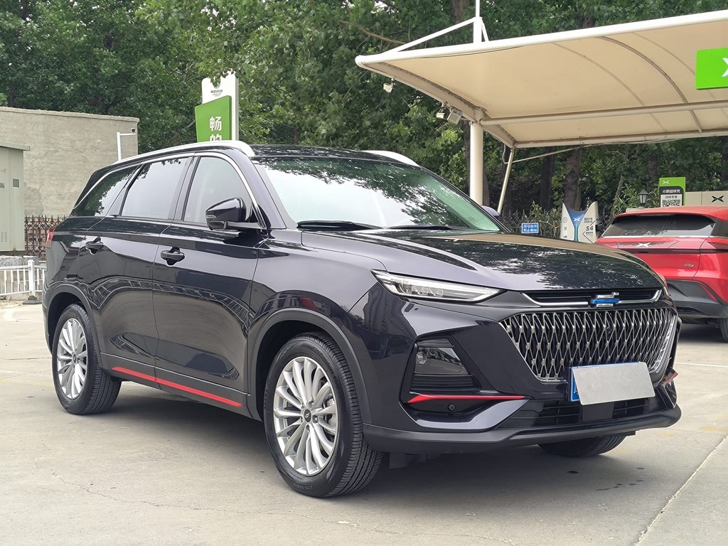 Changan Oshan X7 Plus 1.5T Blue Whale Edition Automatic Zhi Zun 2022
