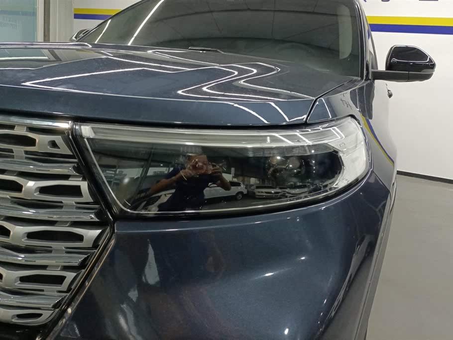 Ford Explorer 2020 EcoBoost 285 4WD Titanium Edition 6-местный