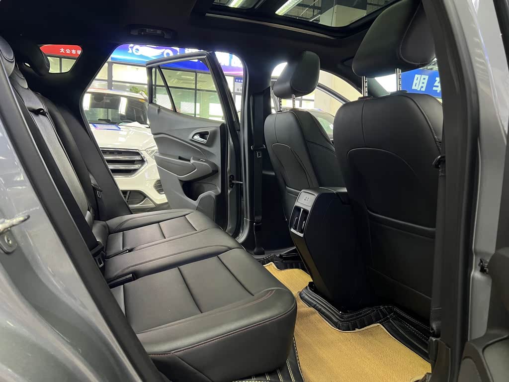 Chevrolet Seeker 2022 1.5T CVT RS Honeycomb Edition